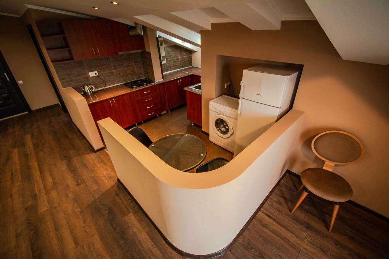 Daros Apartment บาทูมิ ภายนอก รูปภาพ