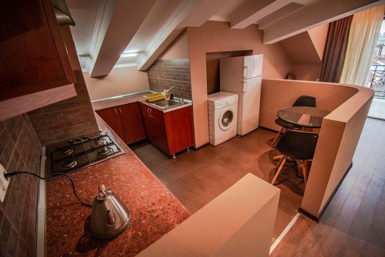 Daros Apartment บาทูมิ ภายนอก รูปภาพ