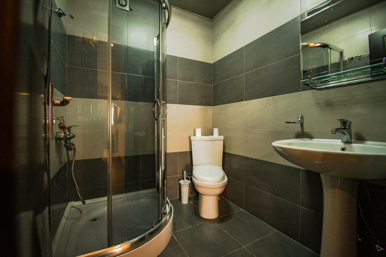 Daros Apartment บาทูมิ ภายนอก รูปภาพ
